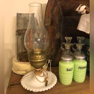 Vintage Hobnail White Milk Glass Table Lamp | Brass | Antique Lighting